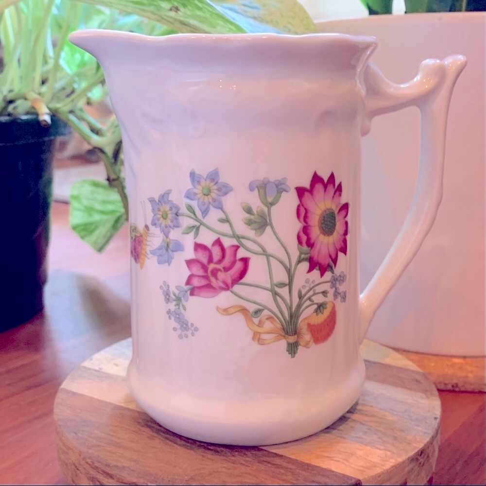 VTG Philippe Deshoulières French Pitcher